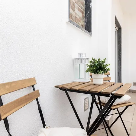 Akisol Cobalt アパート