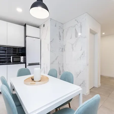 Akisol Cobalt Lejlighed *